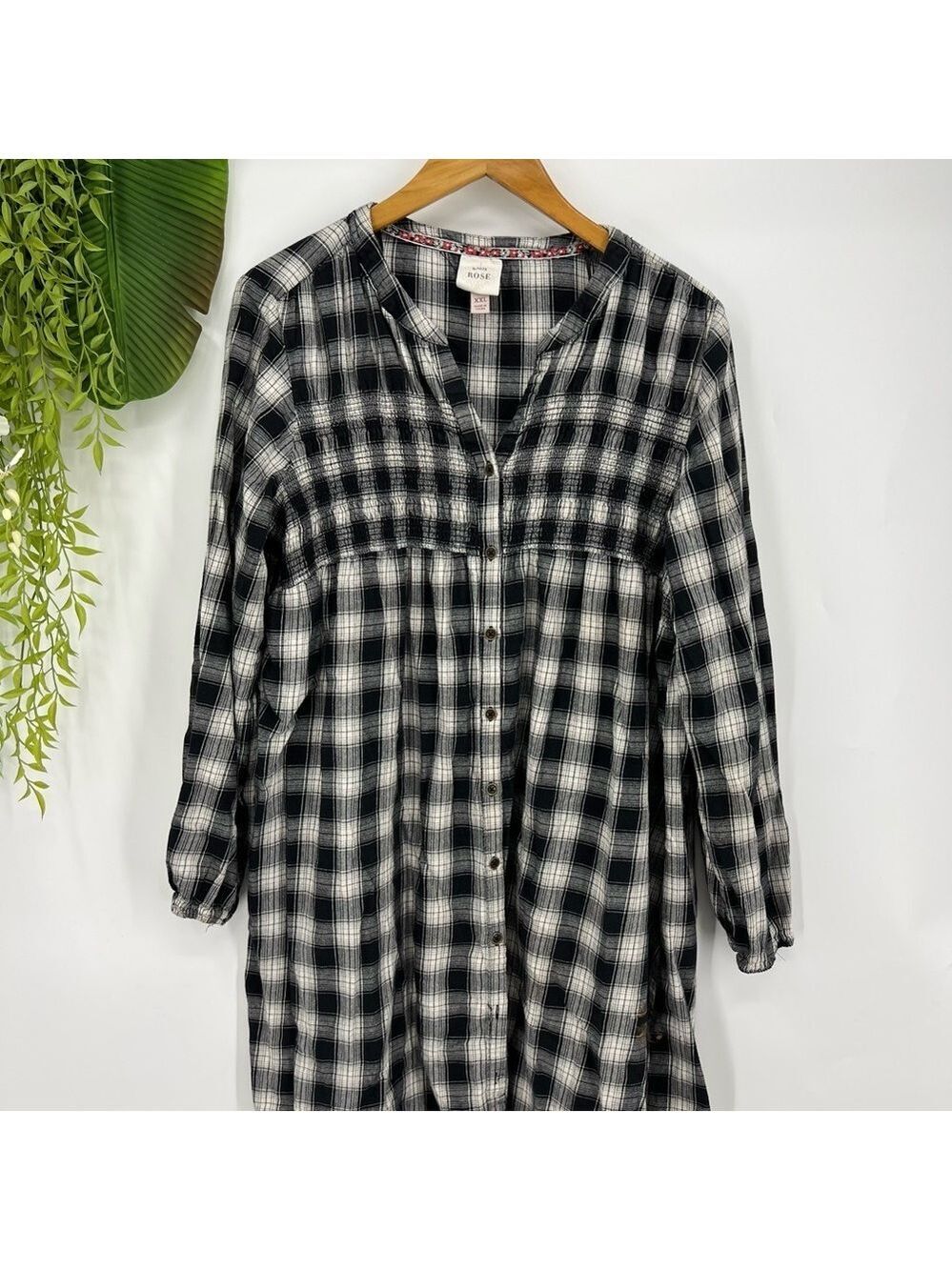 Knox Rose Black and White Checkered Blouse